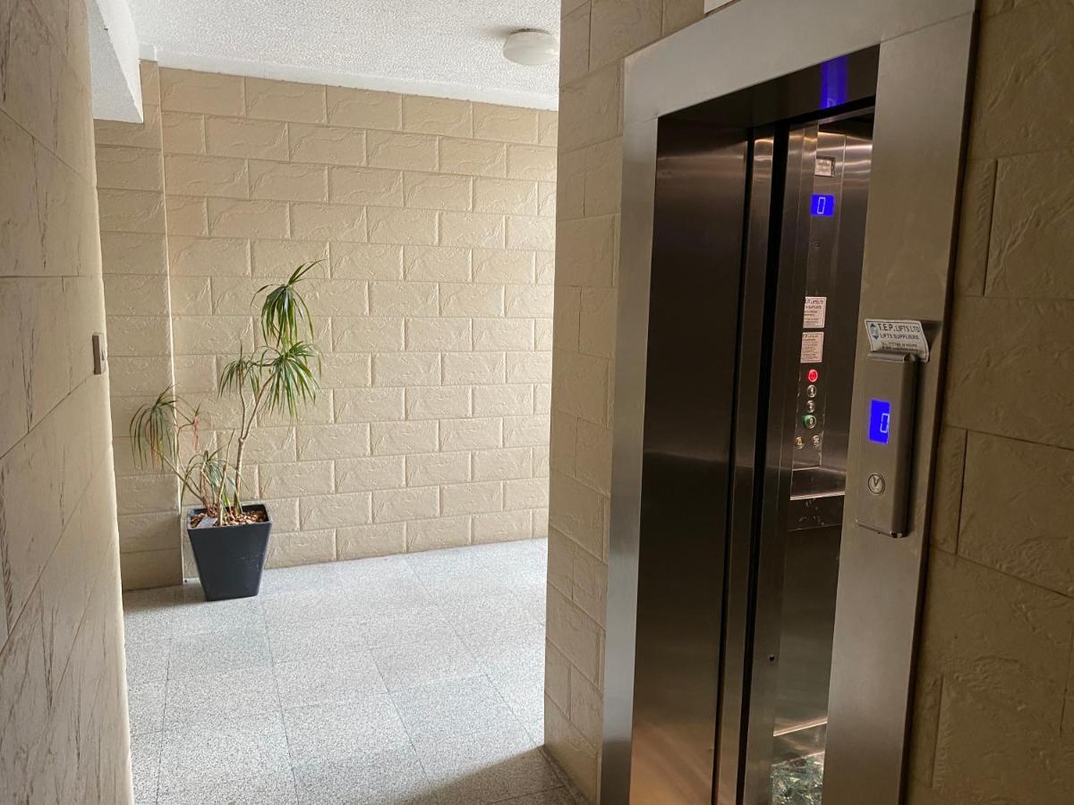 2-Bedroom Appartment In Center نيقوسيا المظهر الخارجي الصورة